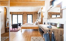 Heinfling Chalet Essing
